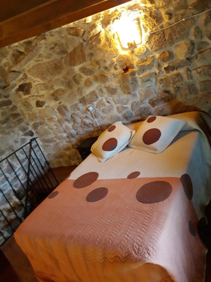 Loft Corte De Fora Оуренсе Екстериор снимка