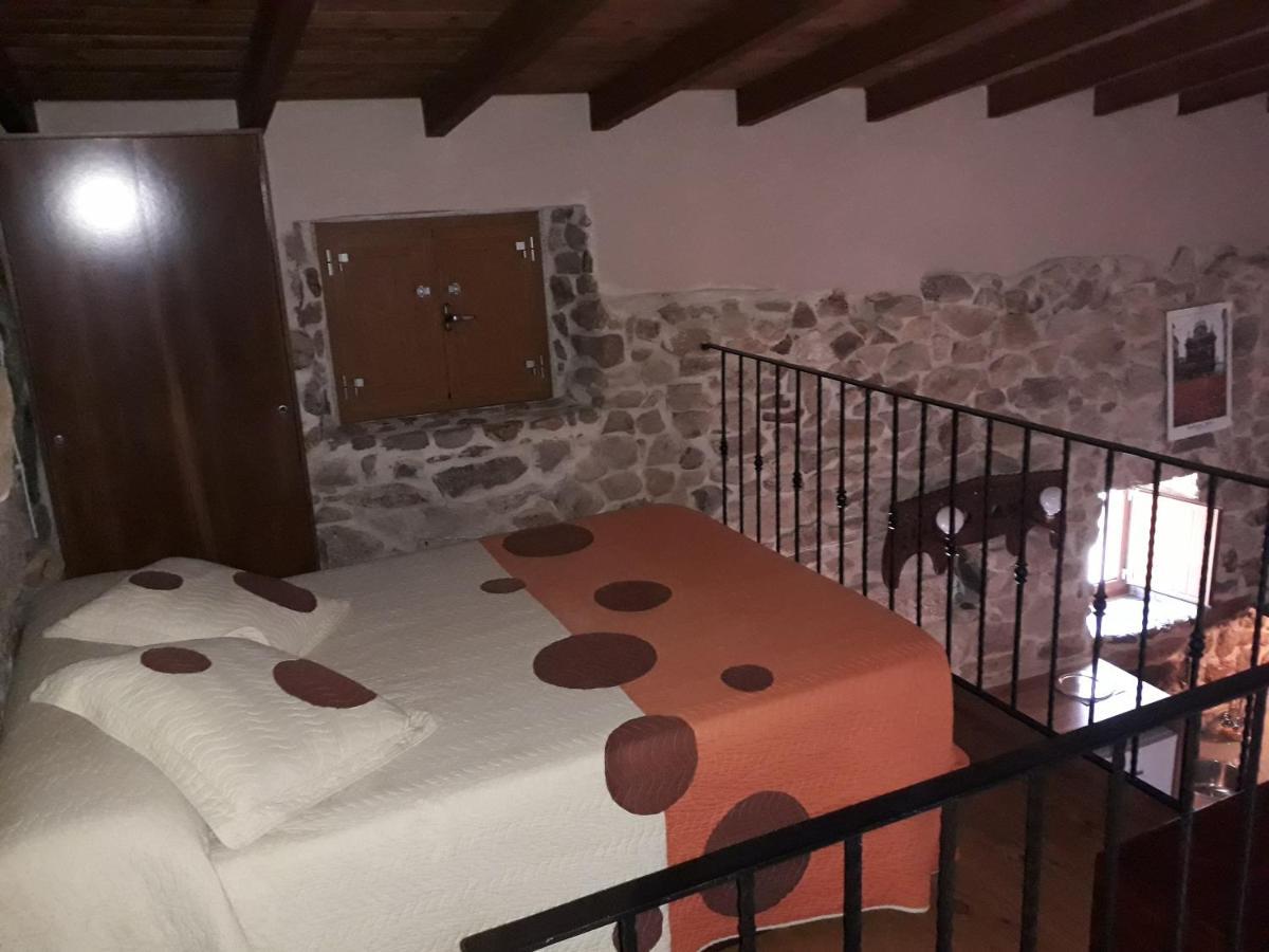 Loft Corte De Fora Оуренсе Екстериор снимка